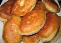 Kefīra mīklas pīrādziņi “Ātrie zaldātiņi”